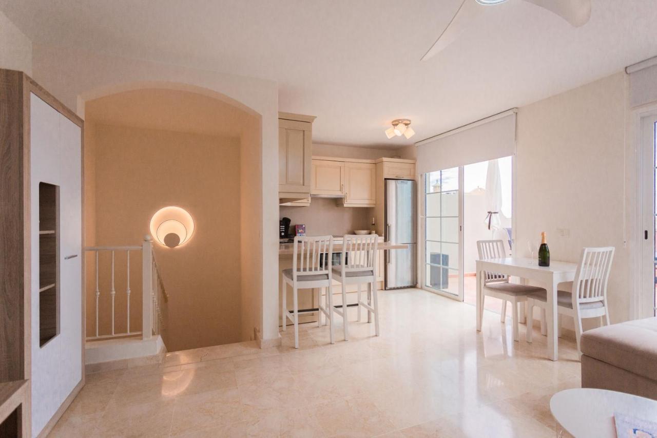 Luxury Duplex With Beautiful Sea Views *